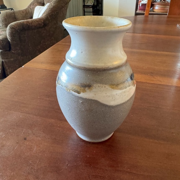 Beautiful hand thrown porcelain vase, beautiful glaze, signed with Ao mark - Picture 2 of 7